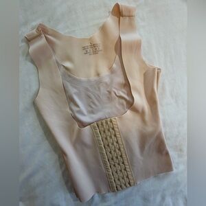 Shaper Cami under outfit built-in bra waist cincher shapewear size L blush